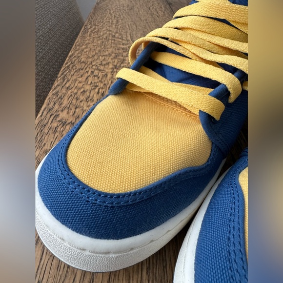 NIKE | Air Jordan 1 Retro AJKO Laney True Blue-Topaz Gold *NEW* (size 9.5) - Picture 10 of 11